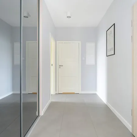 Stylish For 4 People With Parking In By Renters Apartament