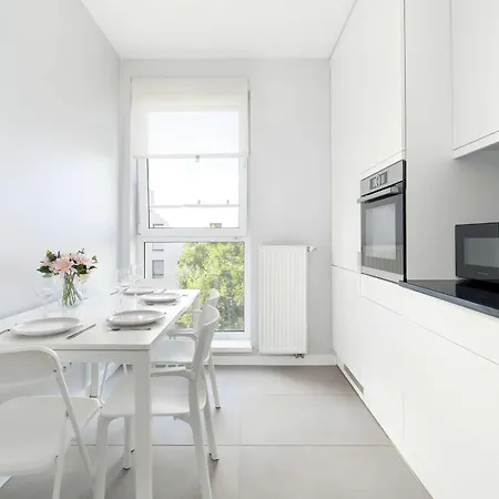 Stylish For 4 People With Parking In By Renters * Poznań