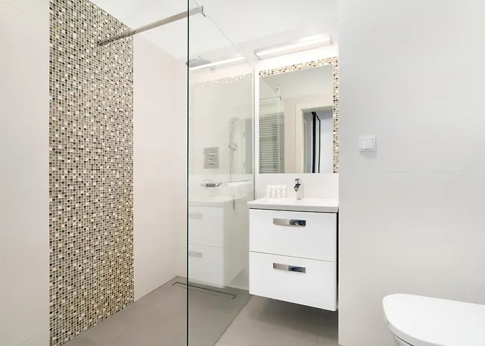 Stylish For 4 People With Parking In By Renters Posen